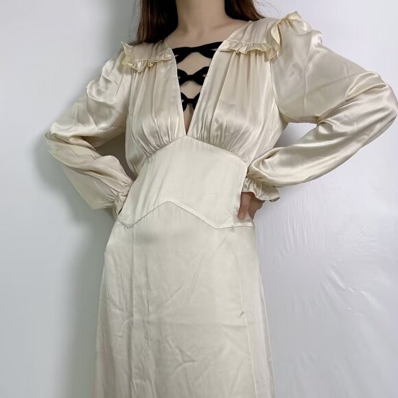 Lorelei Silk Maxi Dress - Mother Of Pearl - Picture 3 of 3